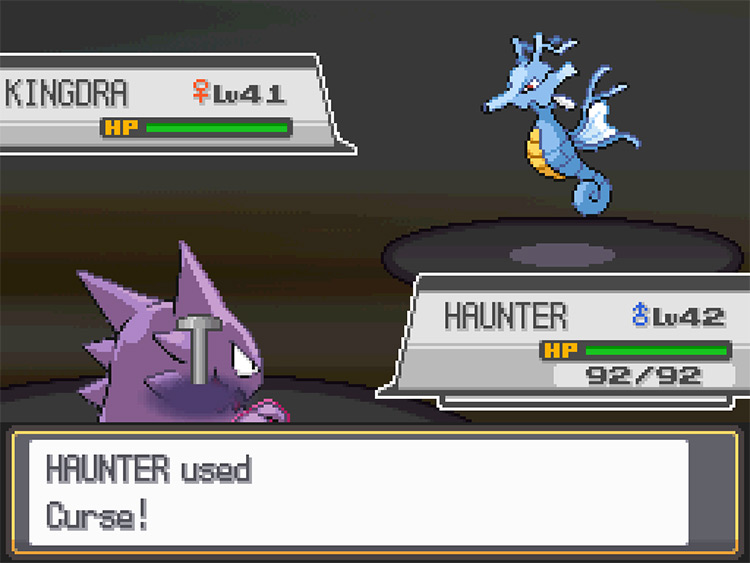 Haunter casting a Curse on Kingdra. / Pokémon HeartGold and SoulSilver