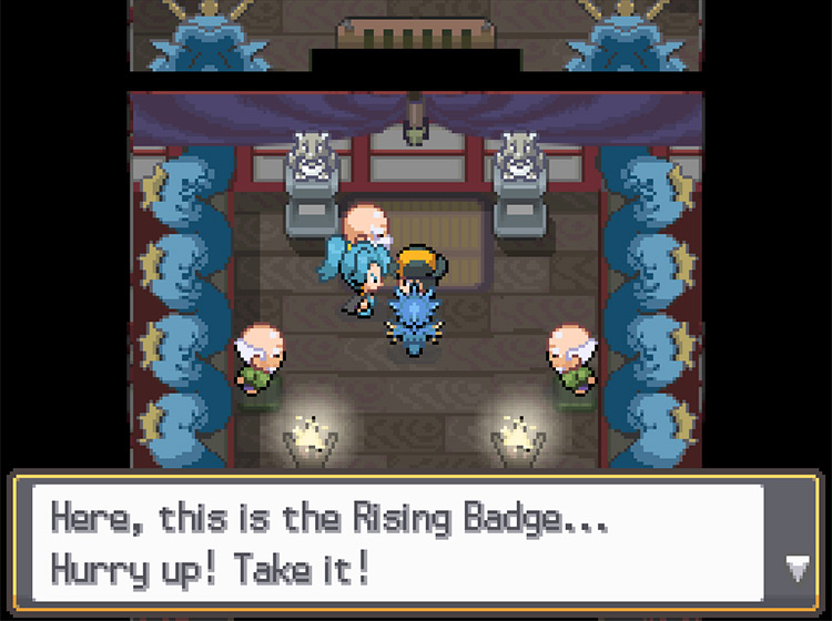 Clair giving the player the Rising Badge. / Pokémon HeartGold and SoulSilver