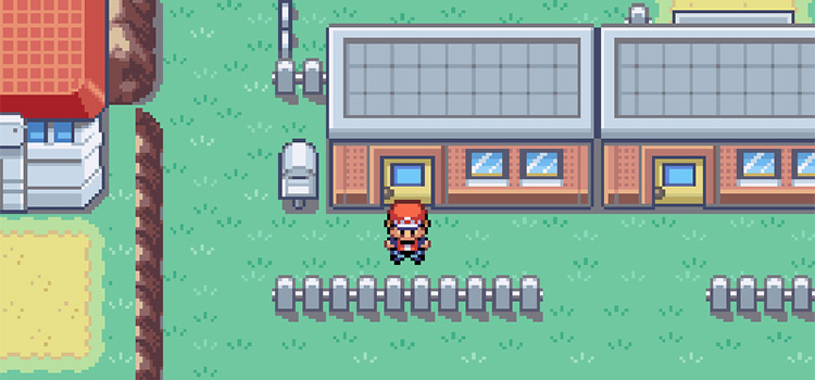 Standing near the Warden's House in Fuchsia City (Pokémon FireRed)
