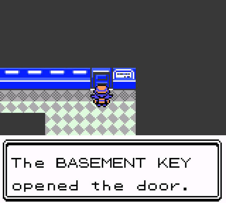 Using the Basement Key in the Goldenrod Underground. / Pokémon Crystal