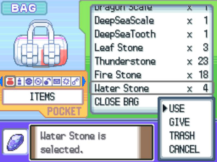 Using a Water Stone to evolve a Pokémon / Pokémon Platinum