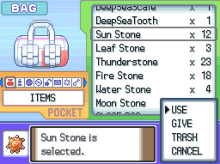 Using a Sun Stone to evolve a Pokémon / Pokémon Platinum