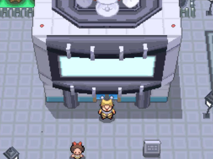 A clown blocking the way to Jubilife TV early in the game. / Pokémon Platinum