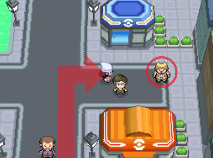 Approaching the Clown between the Poké Mart and the Pokémon Center. / Pokémon Platinum