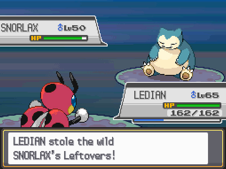 Ledian using Thief to steal Snorlax’s Leftovers / Pokémon HGSS