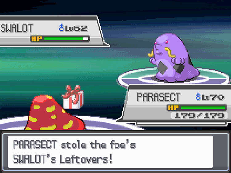 Parasect stealing Swalot’s Leftovers after using Thief / Pokémon HGSS