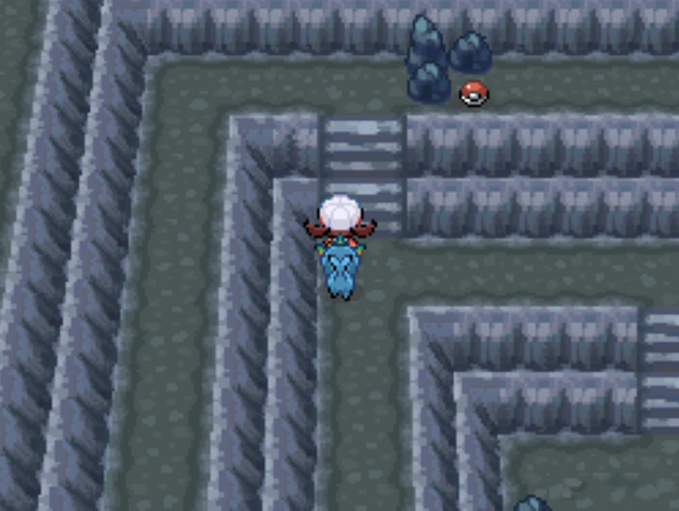The increasingly-large-square room inside Mt. Silver / Pokémon HGSS